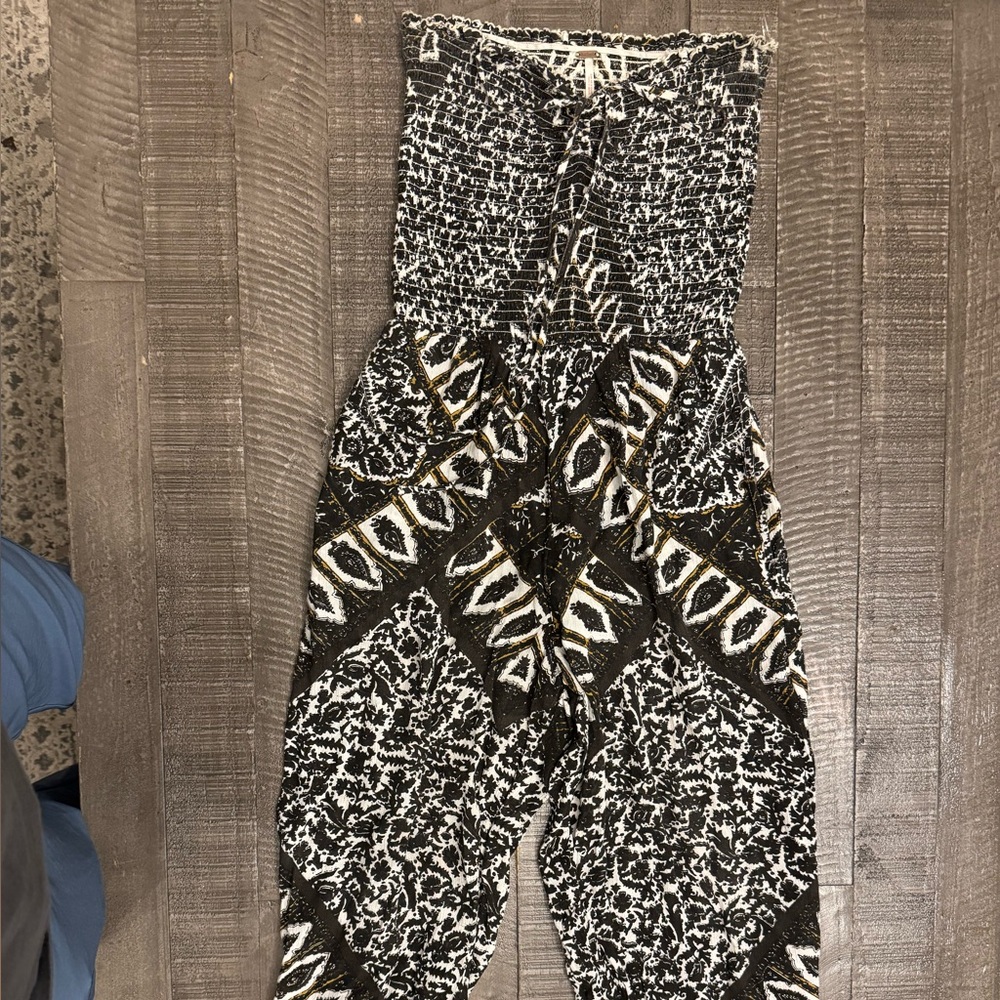 Free People Black and White Patterned Romper size XS